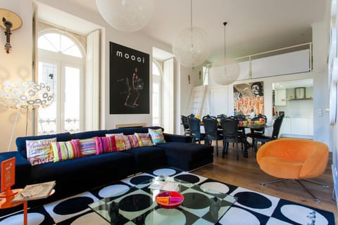 Living room, Dining area