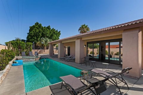 Navigate Stays Group Getaway w Jacuzzi Pool Games House in Bermuda Dunes