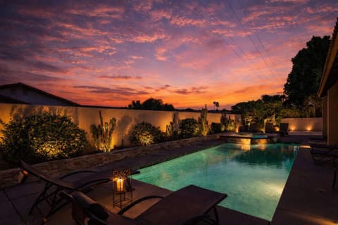 Navigate Stays Group Getaway w Jacuzzi Pool Games House in Bermuda Dunes