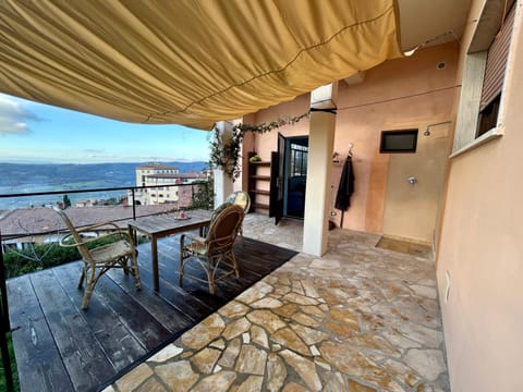 View (from property/room), Balcony/Terrace