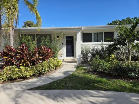 The Veranda Villa House in North Palm Beach