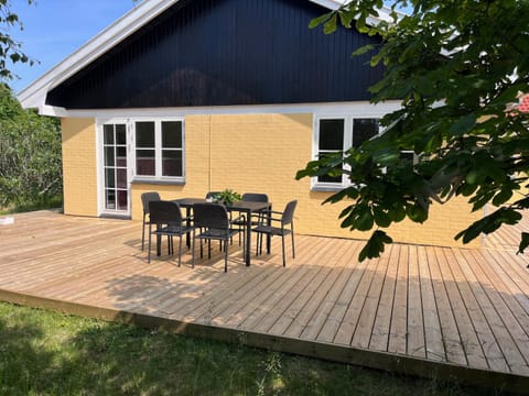 Garden, Balcony/Terrace