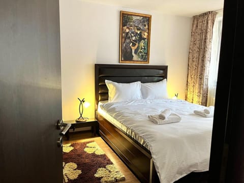 Bed, Winter, TV and multimedia, Balcony/Terrace, Photo of the whole room, Bedroom, heating, internet, storage