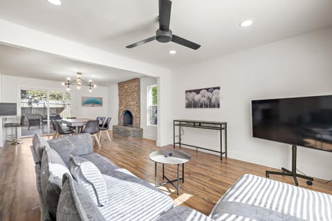 Spacious 4BR South Austin Home Minutes to Downtown House in Austin