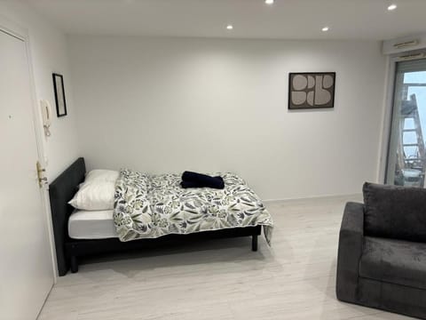 Le Spotlight - Balcon - WiFi - Centre ville Apartment in Annemasse