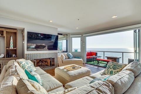 Spectacular Ocean View! Luxe Condo in San Clemente Apartment in San Clemente