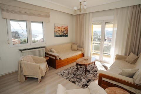 The Lake Prestige Suite Apartment in North Macedonia