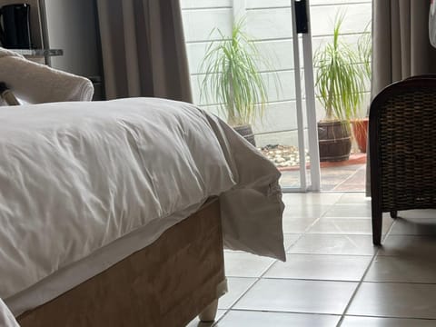 Kabana Guest House Morgenzicht Bed and Breakfast in Cape Town