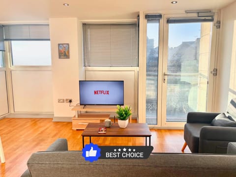 TV and multimedia, Seating area, Facility for disabled guests, internet