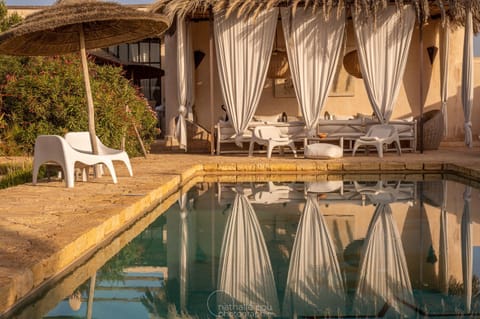 Garden, Solarium, Swimming pool, Breakfast