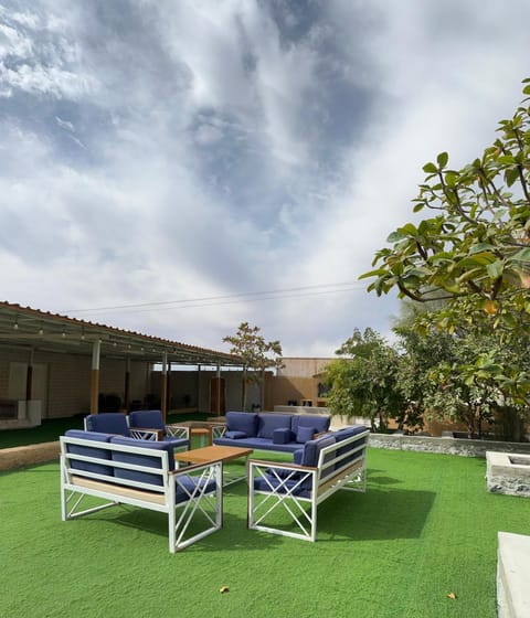Garden, View (from property/room), Seating area