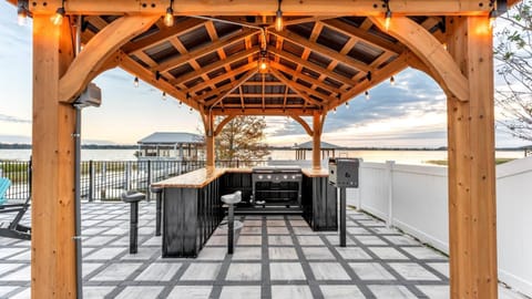 Patio, Day, Natural landscape, BBQ facilities, Other, Lake view