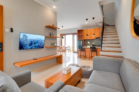 TV and multimedia, Living room, Seating area