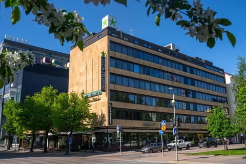 Property building, Location