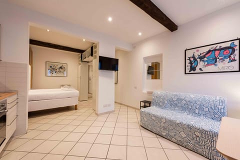 Bed, Living room, Bedroom