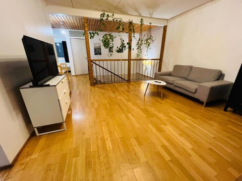 Kotimaailma - 5mh rivitaloasunto, Vihti Apartment in Uusimaa