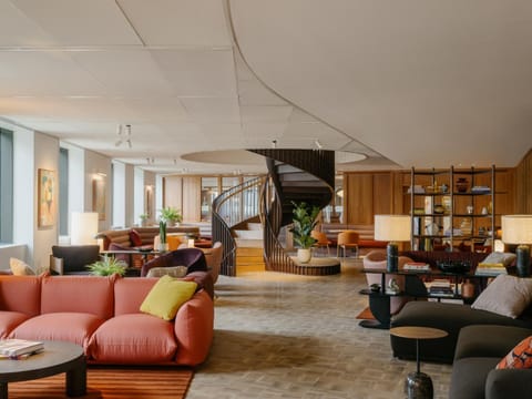 Seating area