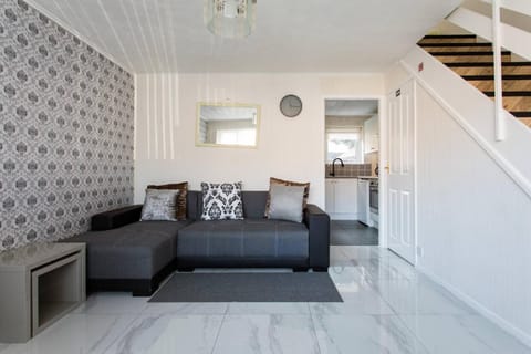 Communal lounge/ TV room, Living room
