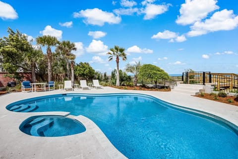 Beachfront Luxury Home with Private Pool House in Fernandina Beach