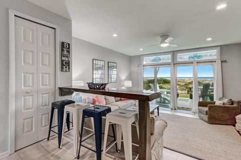 Spacious Beachfront 3BR in Amelia Island - Sandpiper Loop House in Fernandina Beach