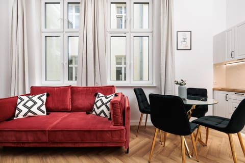 Living room, Other, Photo of the whole room, Decorative detail, Seating area, Meals, furniture, heating, internet, air conditioner