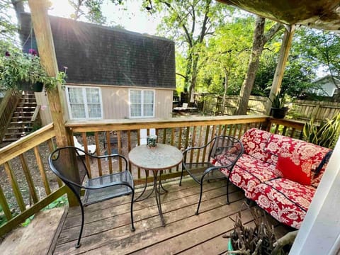 Hidden Gem! Sunny, Relaxing, Two-Room Apartment Apartment in Decatur