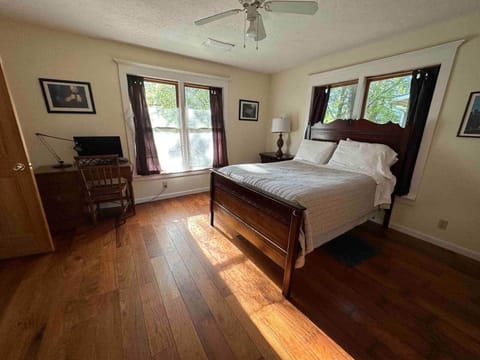 Hidden Gem! Sunny, Relaxing, Two-Room Apartment Apartment in Decatur