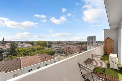 View (from property/room), Balcony/Terrace