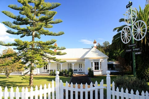 On site, Street view