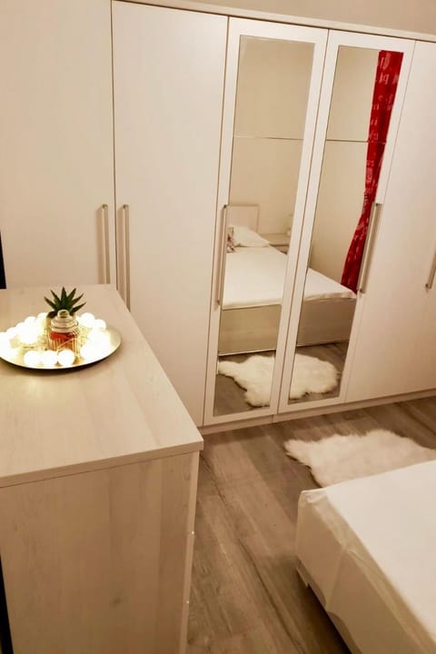 Apartment Fabo in Dalmatien by Interhome Apartment in Podstrana