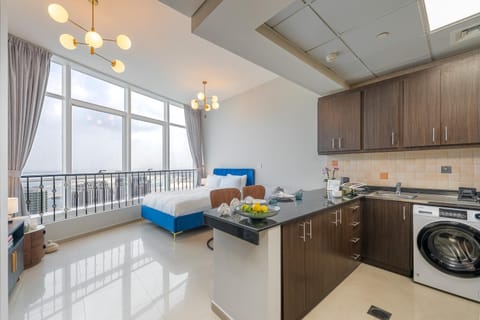 Bed, Kitchen or kitchenette