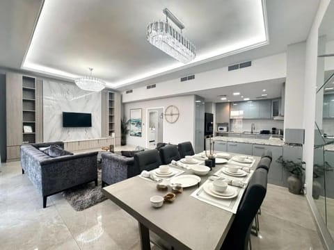 Entire House next to the Airport - Uptown Mirdiff Apartment in Al Sharjah