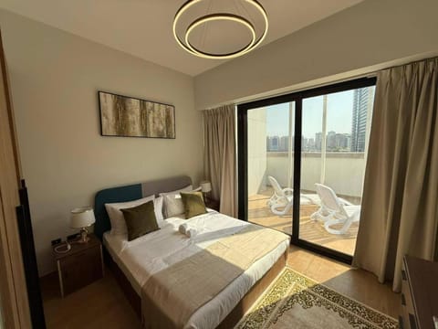 Elegant 3-Bedroom Duplex in Al Maryah Vista 1 Apartment in Abu Dhabi