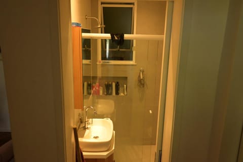 Quarto e sala amplo e completo Humaitá Botafogo Apartment in Rio de Janeiro