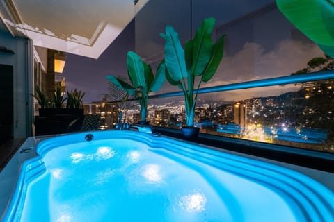 Night, Natural landscape, Hot Tub, City view