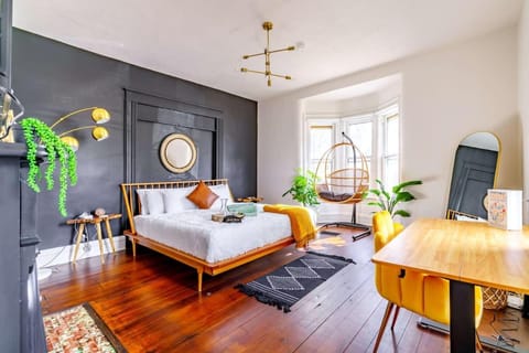 Yoctangee House by Jungle House House in Chillicothe