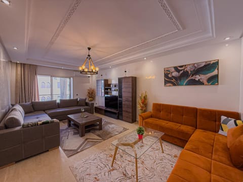 Communal lounge/ TV room, TV and multimedia, View (from property/room), View (from property/room), Living room