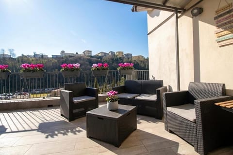 Balcony/Terrace, Balcony/Terrace