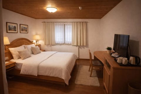 JOHN'S Pension Hotel in Saarlouis