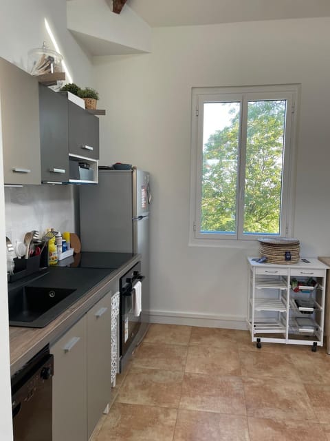 Meudon Apartment - 10 minutes Paris Apartment in Paris