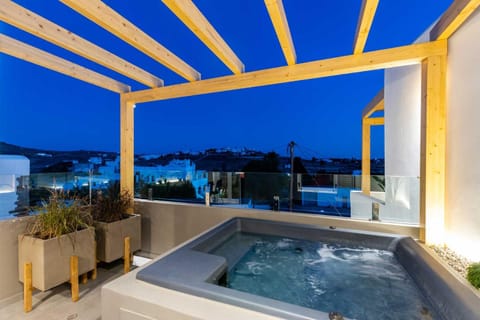 Hot Tub, View (from property/room)
