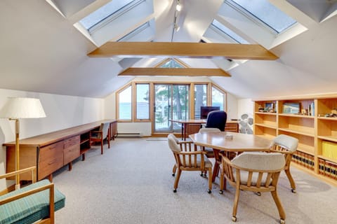 about 4,000 Sq Ft Cabin on Glen Lake Deck and Views! Cabin in Glen Lake