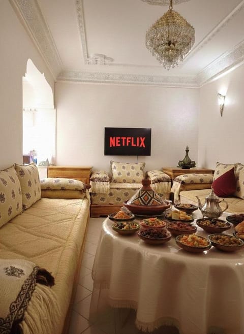 TV and multimedia, Seating area