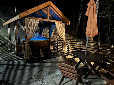 Hot Tub