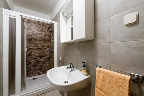 Apartments Antica - Edita Apartment in Zadar County