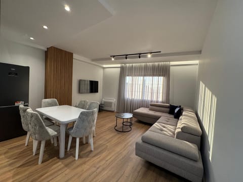 Living room, Seating area, Dining area, Evening entertainment