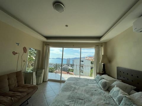 Casa las Palmas Villa in Acapulco