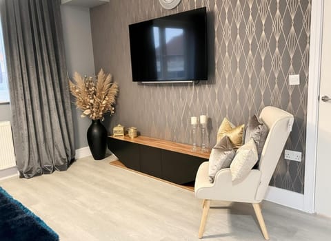 Bright 1-Bedroom Apartment Towergate Milton Keynes Apartment in Milton Keynes