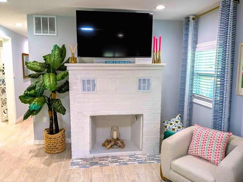 Heavenly Hideaway 1 House in Holly Hill