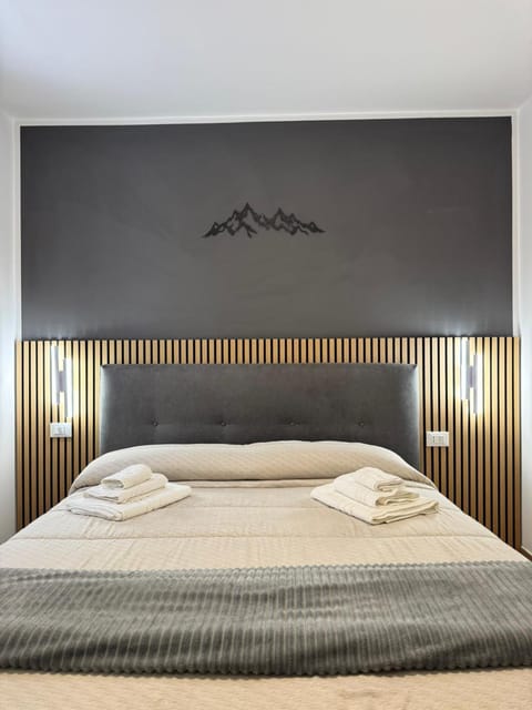 Cima Bianca Suite Apartment in Province of Brescia
